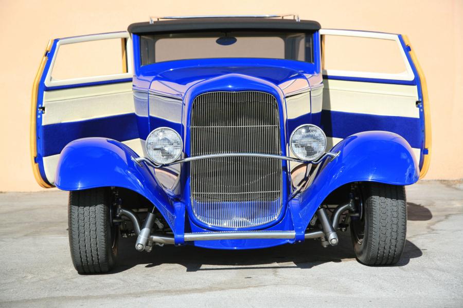  Ford SpeedWagon Woodie Phantom Hot Rod 1932 года  (фото 9 из 9)